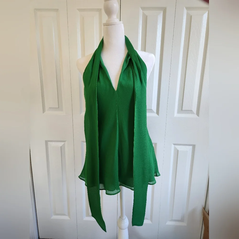 Banana Republic Tie-neck Top - Picture 2 of 6